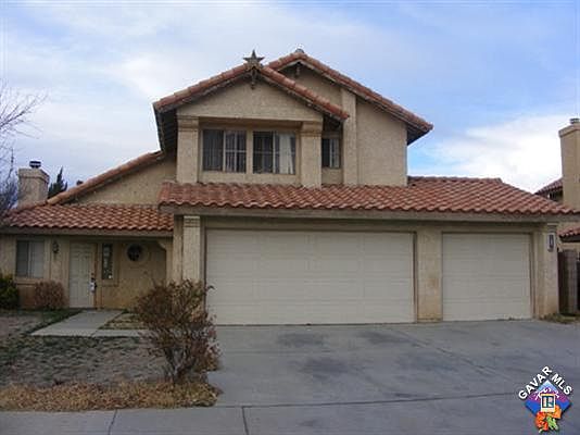 1st image of 1003 E Avenue J3
