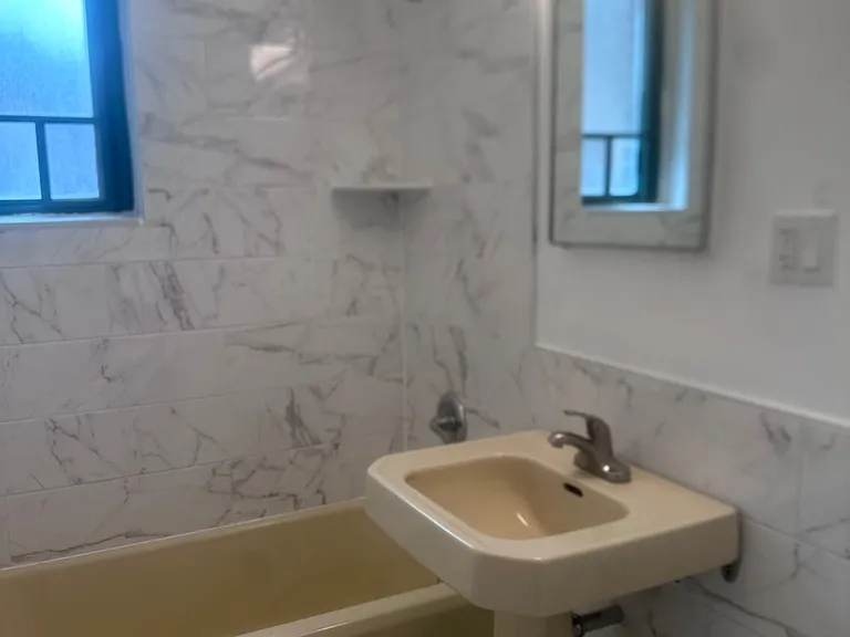 1641 Metropolitan Ave #5C — Photo 6