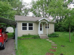 2913 E Ashby Rd, Midland, MI 48640