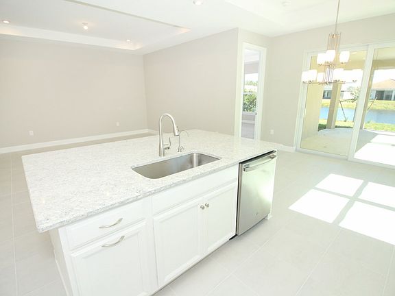 5th image of 12749 SW Ambra St