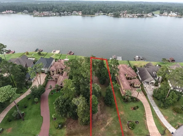 18691 W Cool Breeze Ln, Montgomery, TX 77356