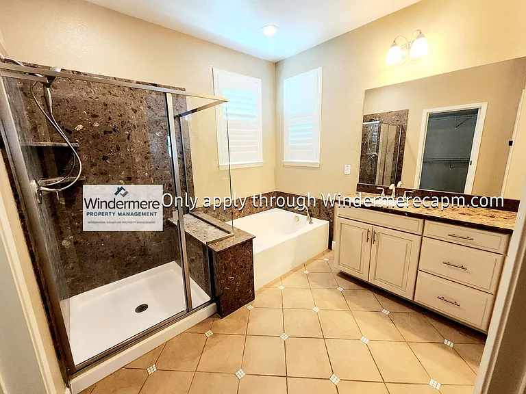 1563 Parkside Way — Photo 11