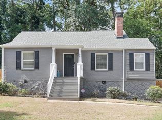 59 Willowood Cir, Atlanta, GA 30317