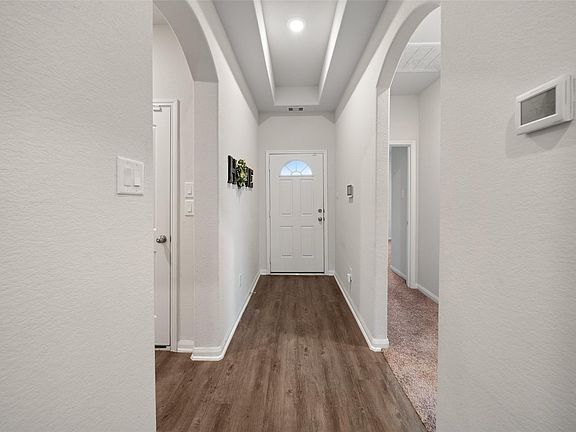 3rd image of 14156 Kamilia Rd