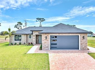 4456 Toussaint Dr, Avon Park, FL 33825