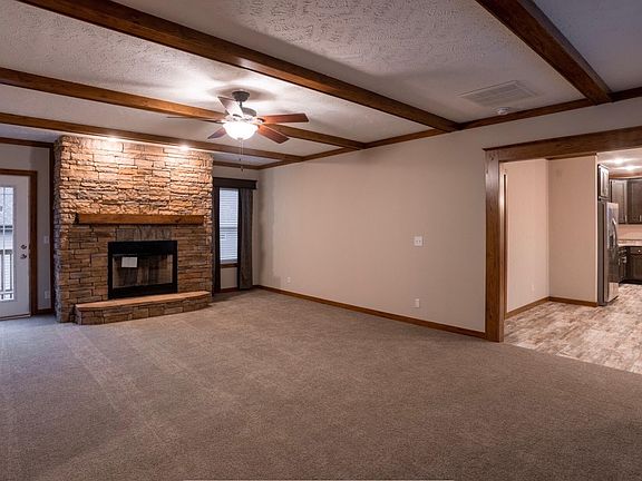 3rd image of 675 Winchester Rd Lot 12R