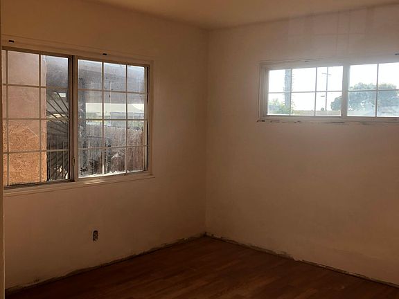 3rd image of 5721 Luber St