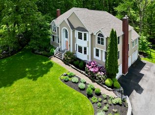 81 Hitching Post Rd, North Andover, MA 01845