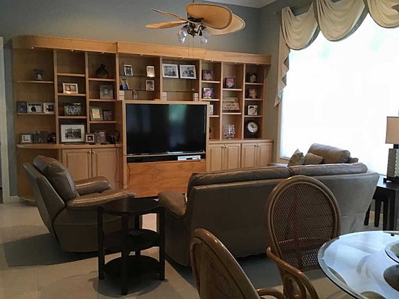 5th image of 7955 Poppy Hills Ln
