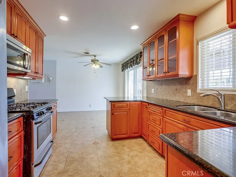 10321 Courtright Rd — Photo 16
