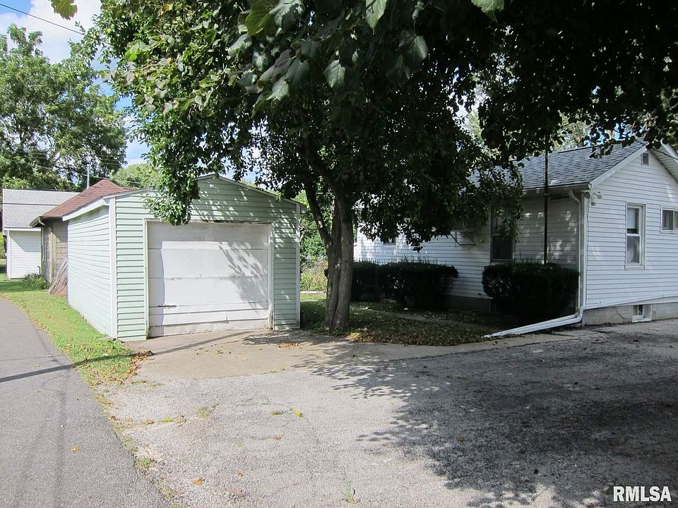 2nd image of 1617 N 13th St
