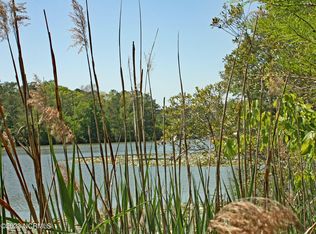 3581 Lake Shore Dr SW, Shallotte, NC 28470