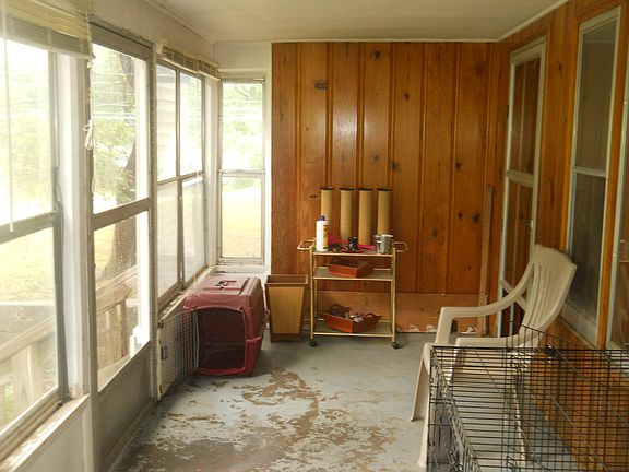 2nd image of 5666 Parkview Ave