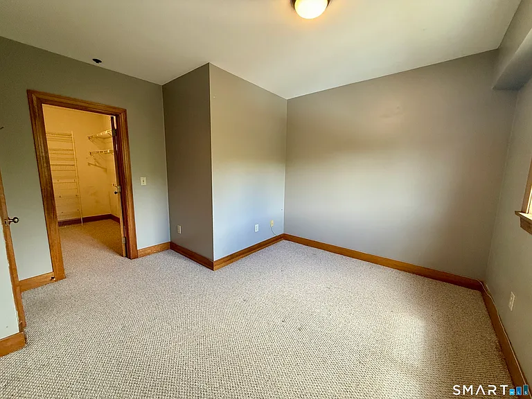 11 Centre St #19 — Photo 11