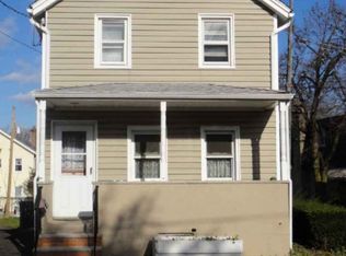13 Mechanic St, Millburn, NJ 07041