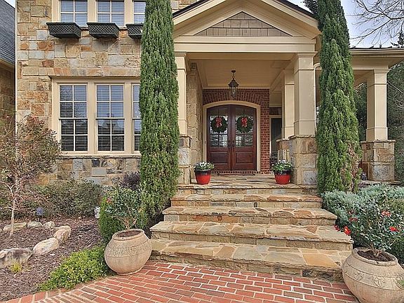 3rd image of 5113 Creek Walk Cir