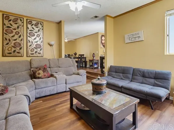 5949 Tonawanda Dr, San Diego, CA 92139