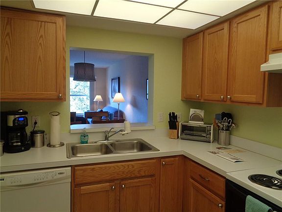 3rd image of 4025 N Federal Highway #B-314