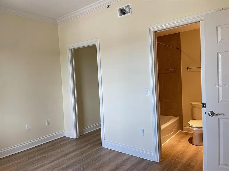 8111 Lakewood Main St #307 — Photo 22