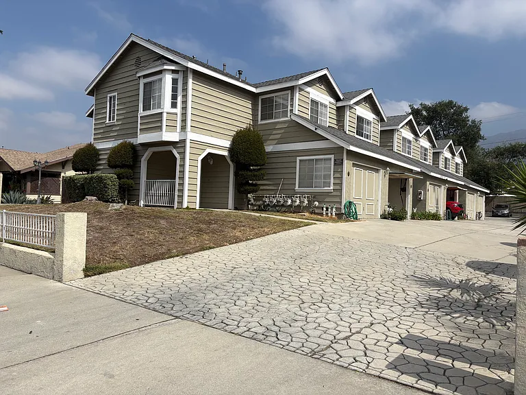 615 E Colorado Blvd #B — Photo 42
