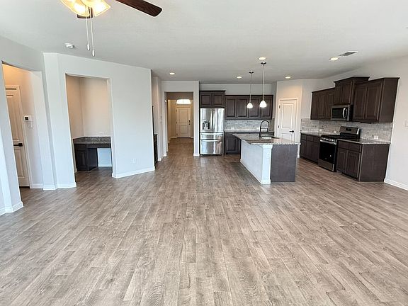 Beautiful open floorplan!