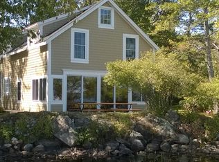 92 Theater Rd, Madison, ME 04950