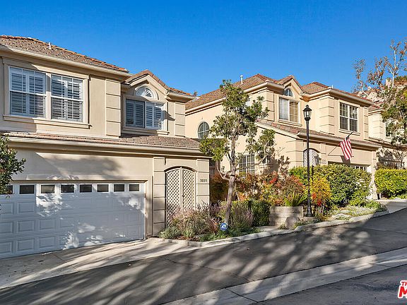 4th image of 32211 Shoreview Dr #12