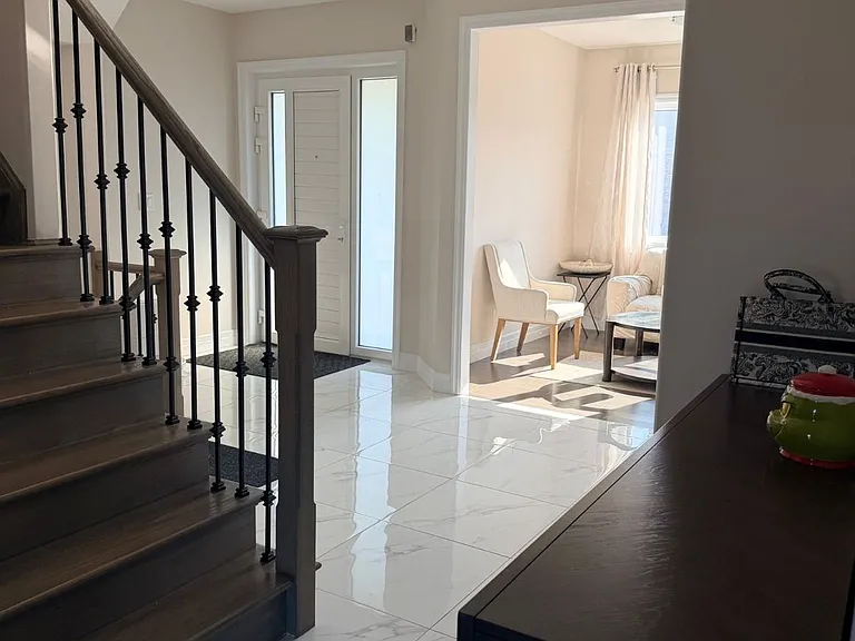 48 Grandville Cir — Photo 2