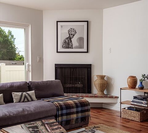 4th image of 527 E Cypress Ave APT C