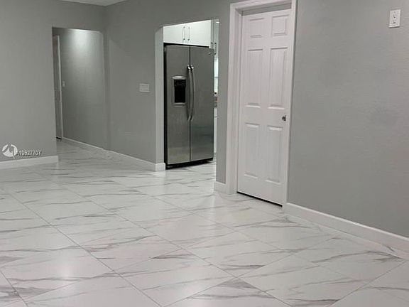 4th image of 1295 NW 35th Ave #1295