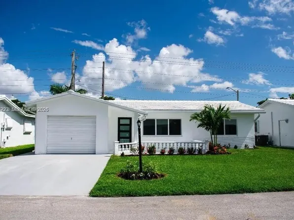 1009 Leisure Ln, Boynton Beach, FL 33426