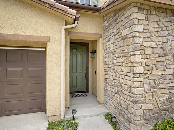 2nd image of 27316 English Oak Ct