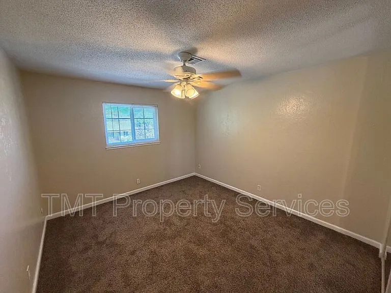 2533 Stansberry Way — Photo 11