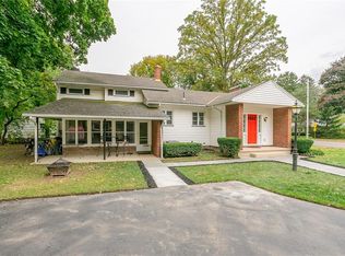 1539 Stone Rd, Rochester, NY 14615