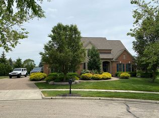 6702 Dunheath Cir, Dublin, OH 43016