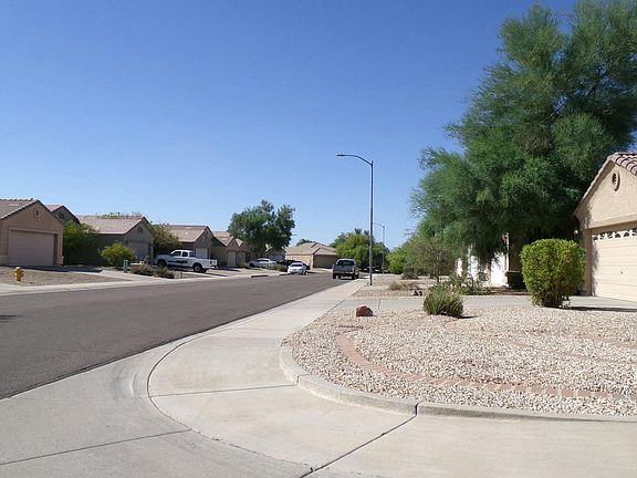 4th image of 8099 N 109th Dr