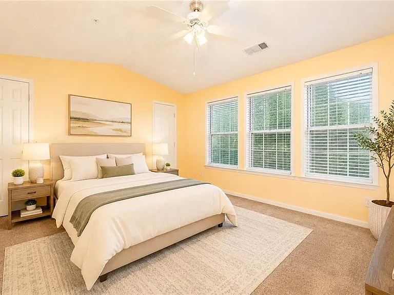 1745 Kilmington Ct — Photo 14