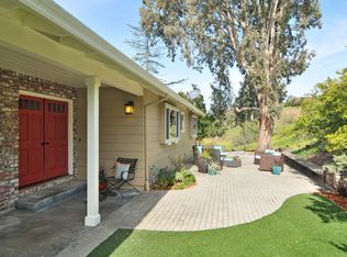 12645 La Cresta Dr, Los Altos Hills, CA 94022