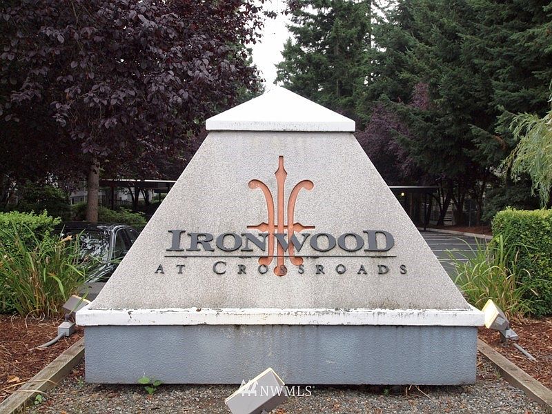 1st image of 1003 156th Avenue NE #A306