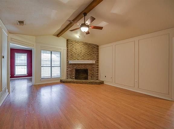 3rd image of 2505 Corkwood Trl