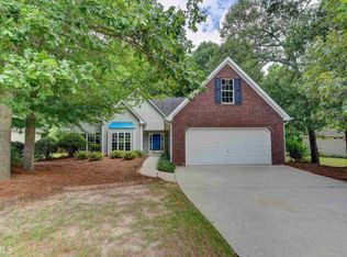 524 Bradford Park Ct, Loganville, GA 30052