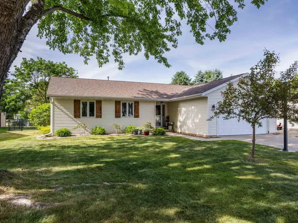 335 Belle Ave, Belleville, WI 53508