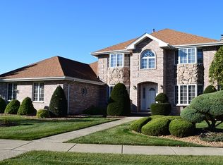 17824 Tulip Ln, Tinley Park, IL 60477