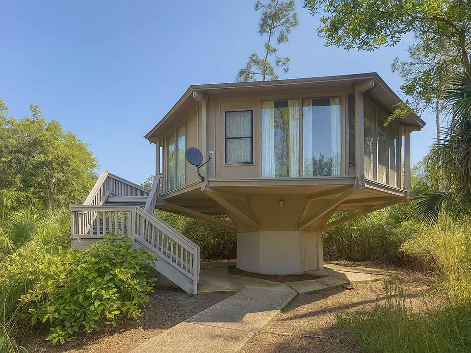 1st image of 2909 Marion Way