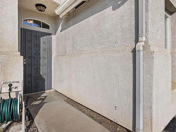 4th image of 990 Northstar Drive