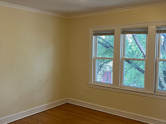 2nd image of 5415 W Wellington Ave Unit 2