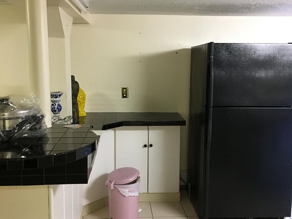 1st image of 306 Burbank Ave