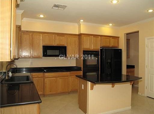 5th image of 3521 Lacebark Pine St