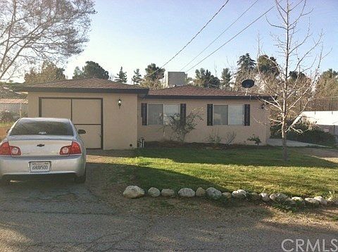 1st image of 35565 Acacia Ln