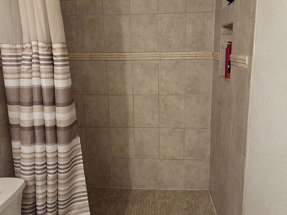 1st image of 287 W Avenida De Las Flores